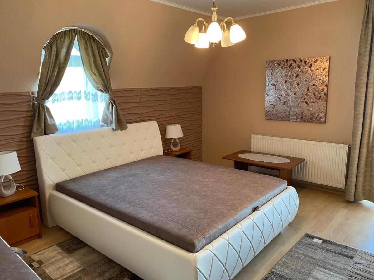 Appartamento Sárga-Kék ház Vonyarcvashegy Esterno foto